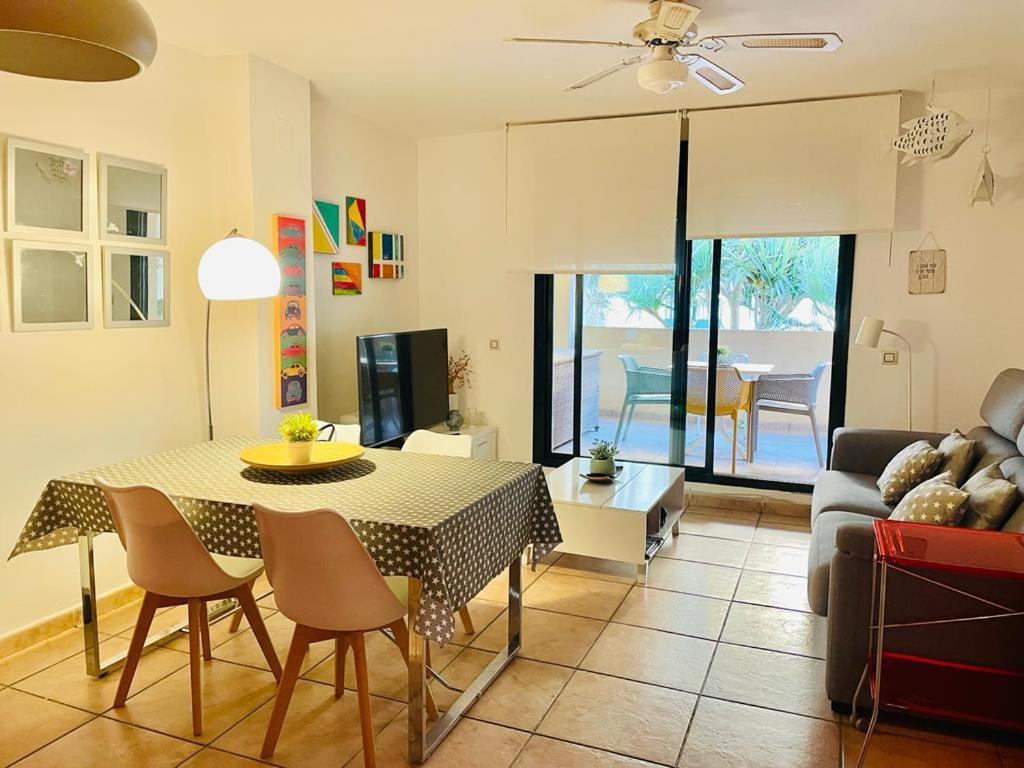 Estupendo Apartamento Urbanizacion Jardines De Zahara. Zahara De Los Atunes Exterior foto