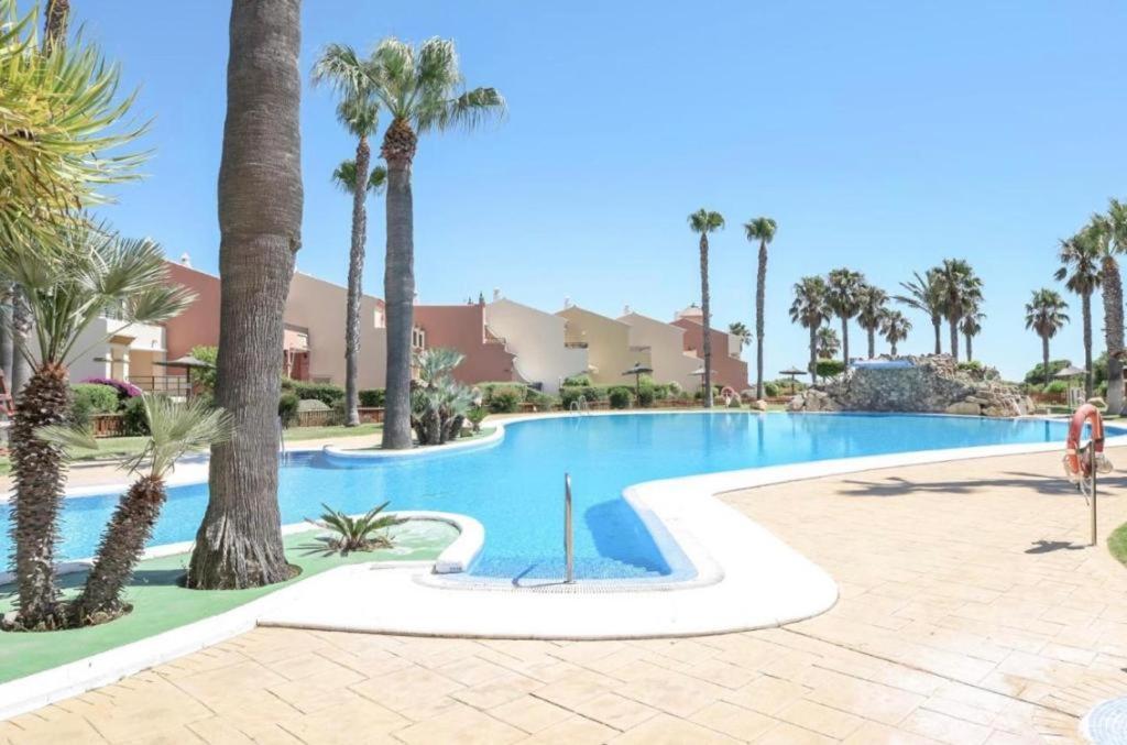 Estupendo Apartamento Urbanizacion Jardines De Zahara. Zahara De Los Atunes Exterior foto